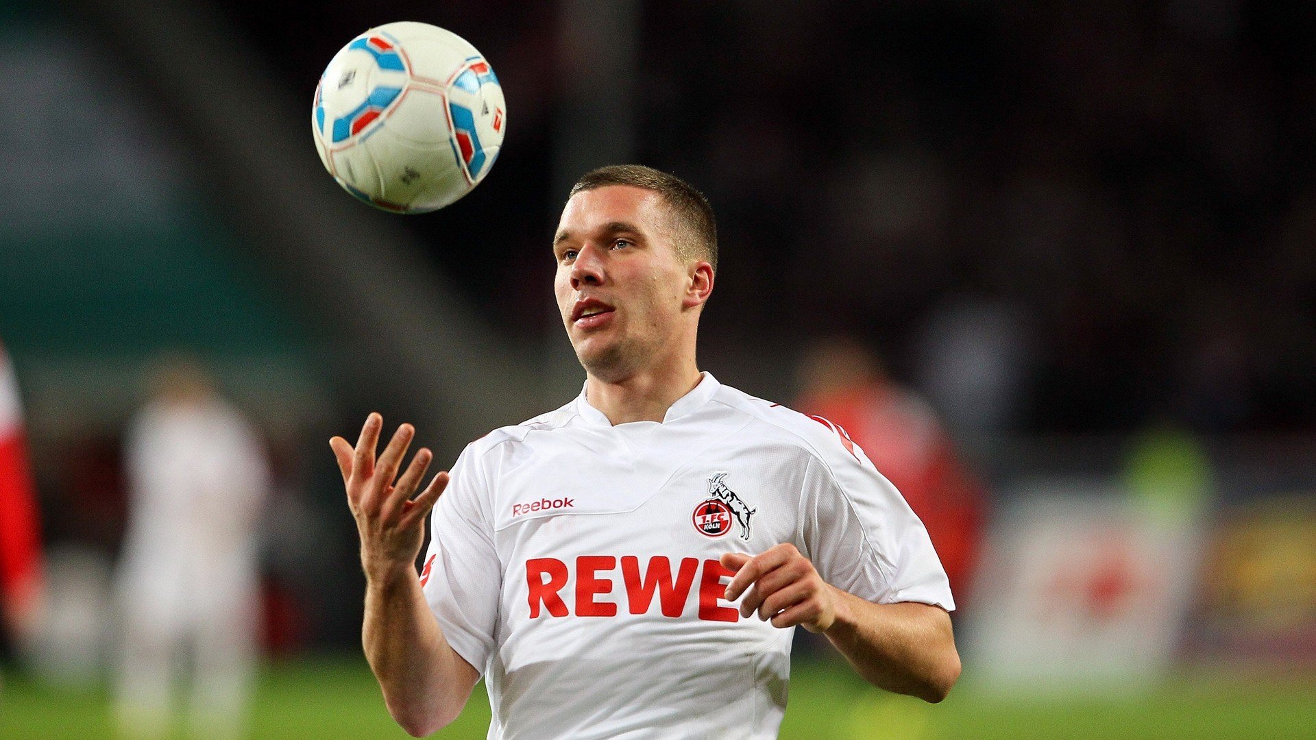 2026世界杯之夜，乔治全程高能输出，为平凡人加冕